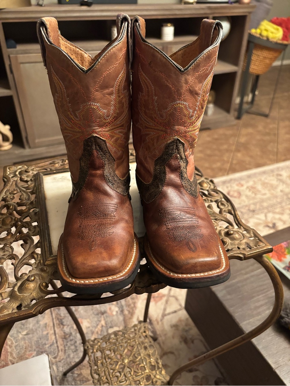 Sergal Youth Brown Leather Western Cowboy Boots.